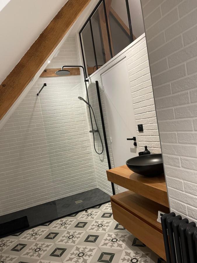 Appart Halo Et Duplex Les Filles Dinan Dış mekan fotoğraf